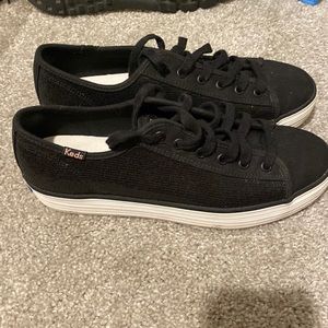 Keds Dreamfoam black platforms